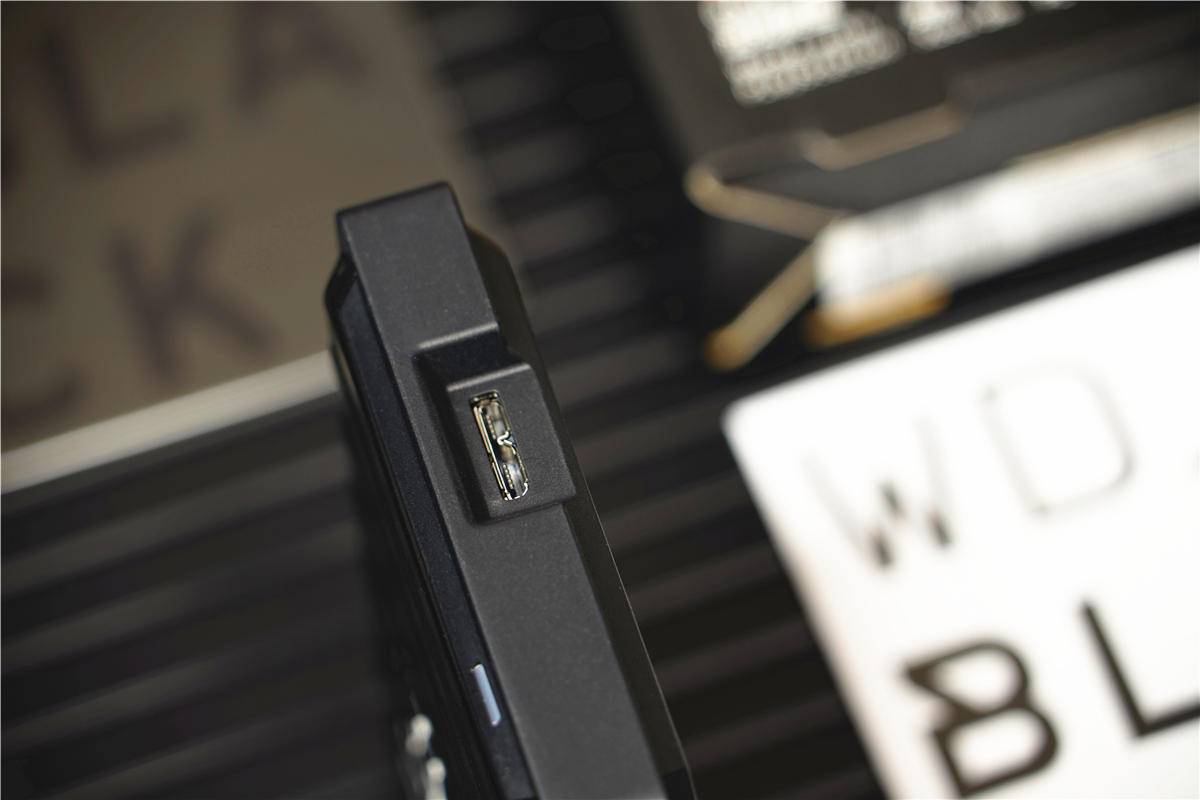 wdblackp10移动硬盘和游戏硬盘,wdblackp10硬盘接口