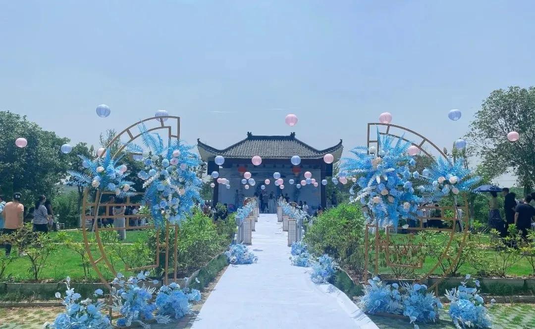 黄陂清凉寨度假民宿,黄陂花海田园民宿云雾山