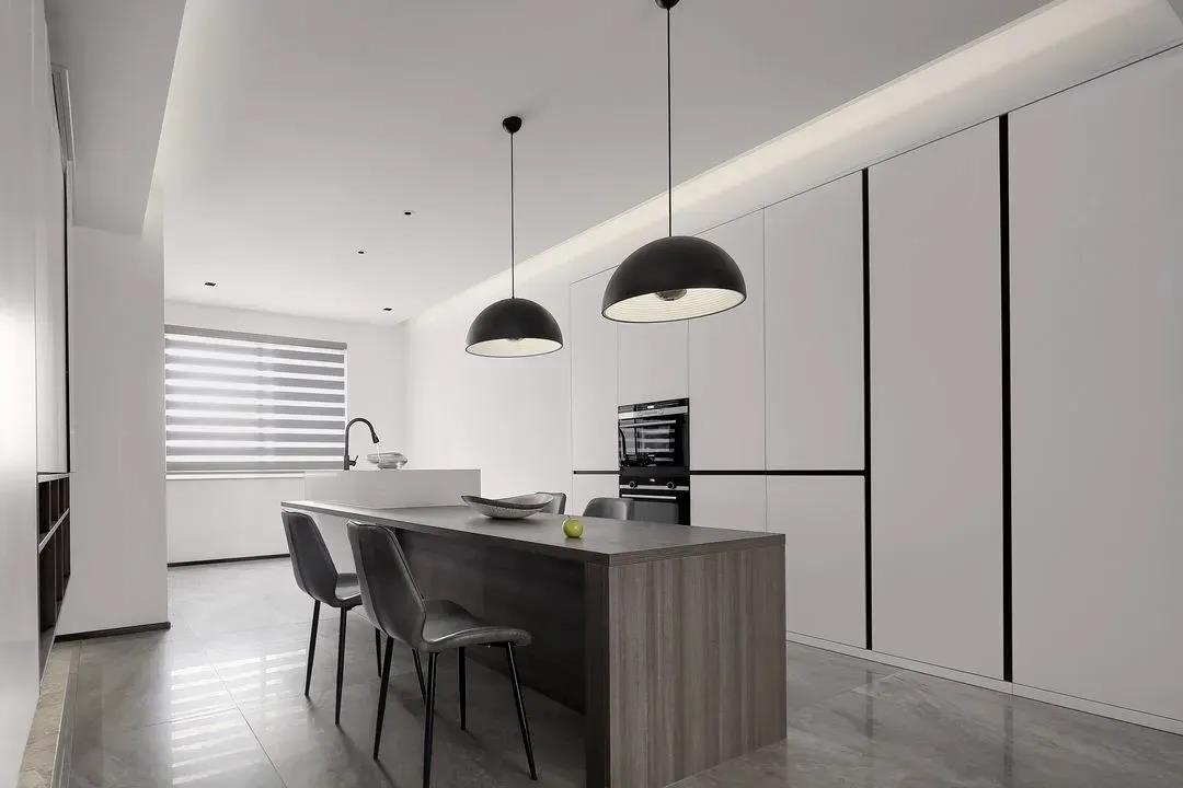 黑白灰装修风格现代简约高级,220平现代简约装修风格