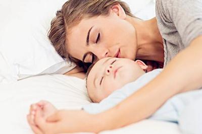 女宝宝母乳喝多了会早熟吗,母乳中雄性激素对女宝宝有影响吗