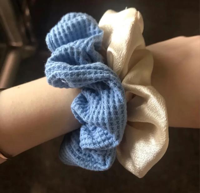 拼多多和淘宝同一商品价格不一样,拼多多和淘宝同款为什么价格不同