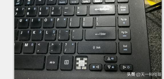 笔记本电脑部分按键坏了,笔记本电脑键盘坏了必须整个换吗