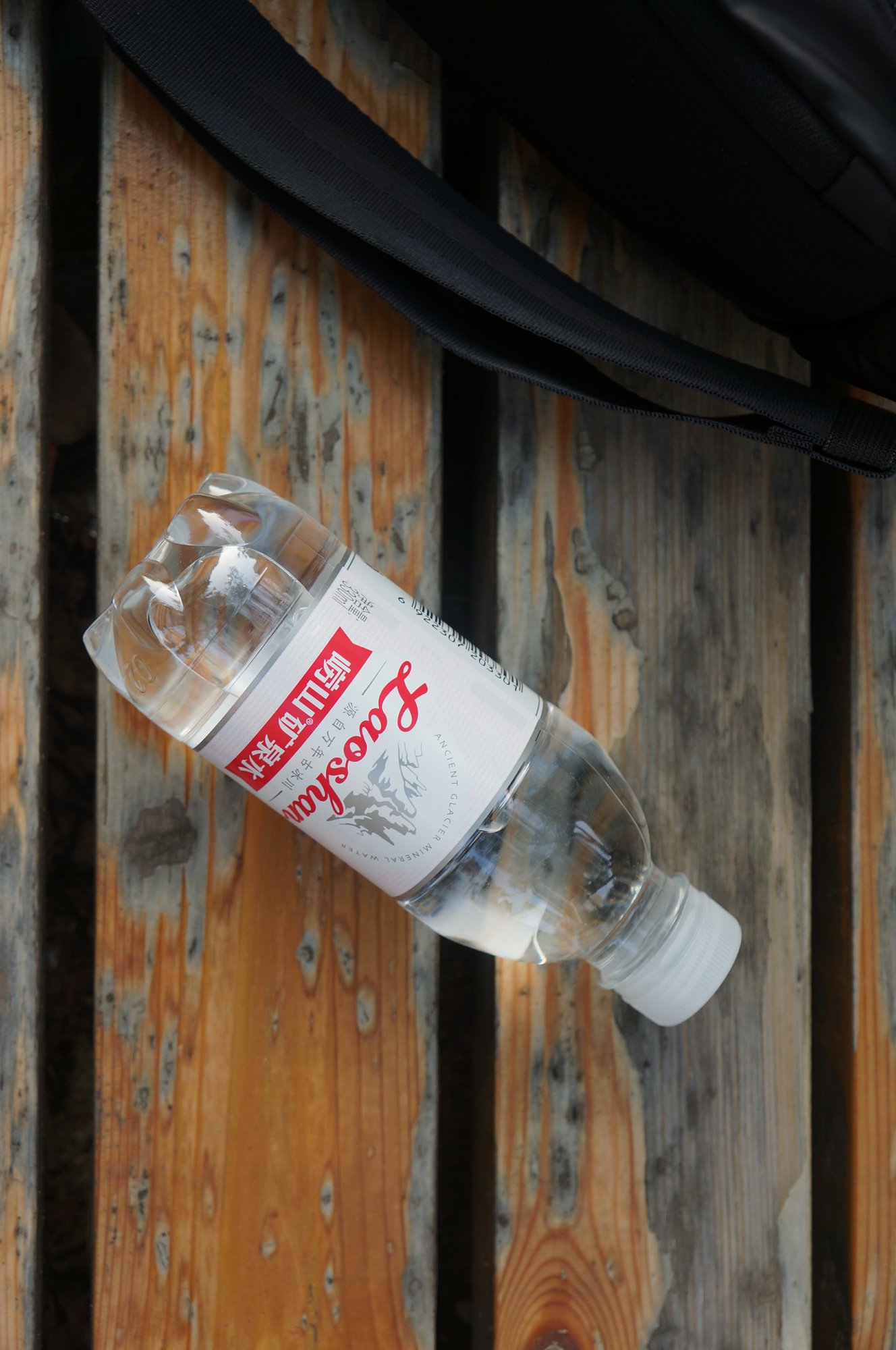 休闲轻便胸包,简单百搭休闲胸包