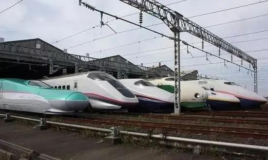 钢轨上的长龙——盘点全球最快火车，中国高铁无悬念第一