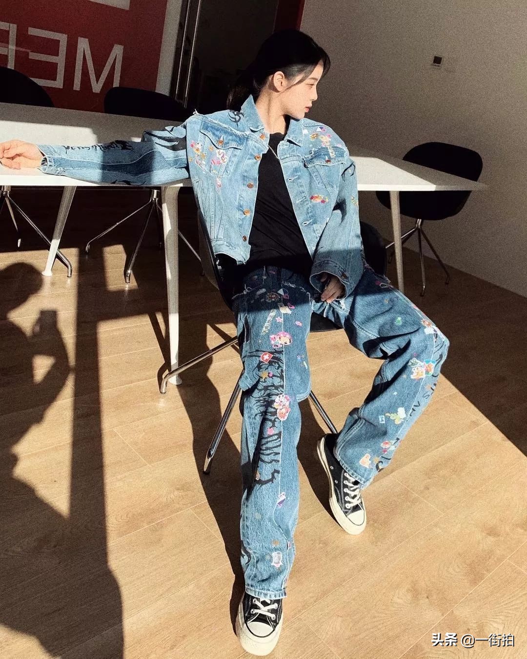 欧阳娜娜同款匡威,欧阳娜娜匡威同款粉色