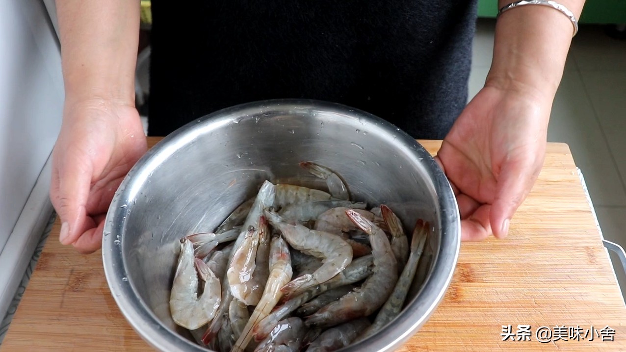 教你做油焖大虾鲜嫩入味超下饭,私家小厨之油焖大虾鲜嫩q弹