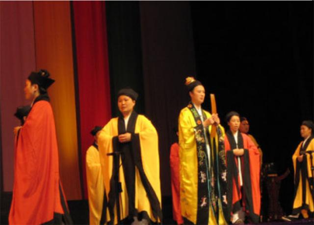 武当山十八岁女道姑,武当山女道姑