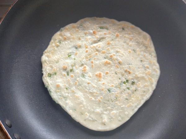 烙饼做出来有点硬怎么回事,烙饼发硬不好吃只需加这两样