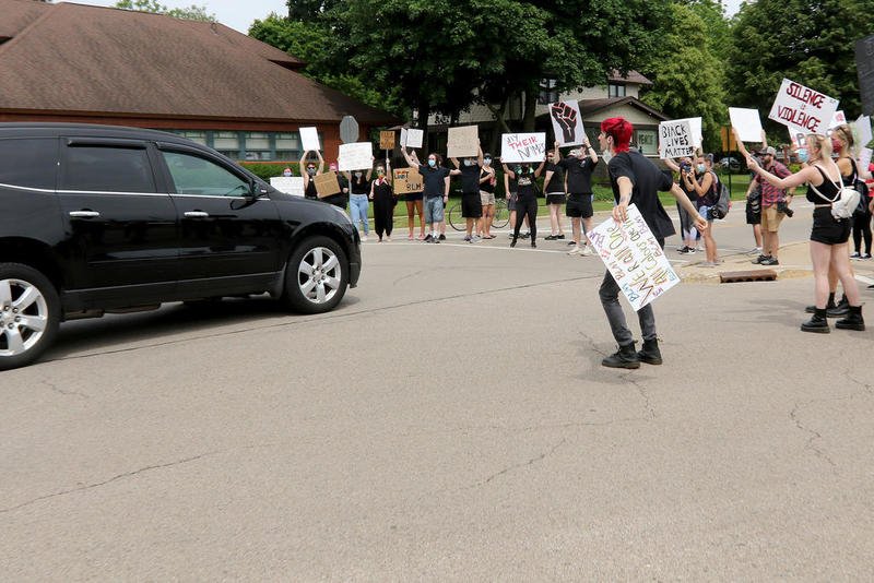 太多例子证明，政治正确*政暴**正在席卷美国