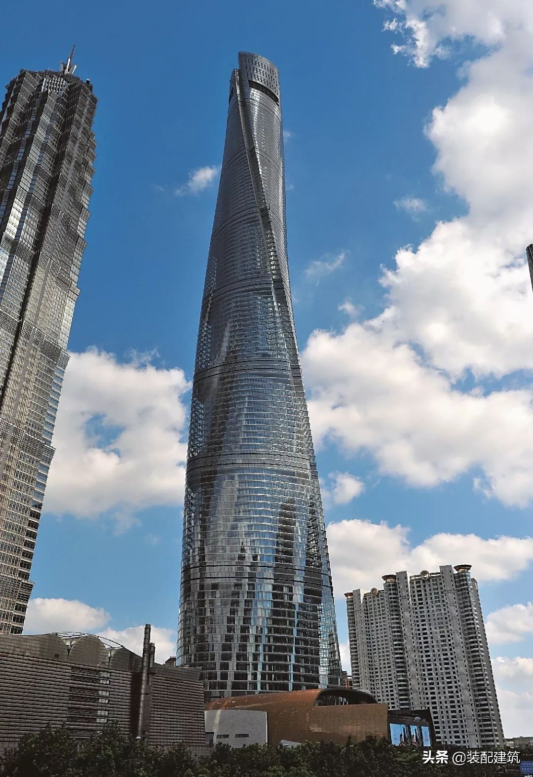 从91.5米到632米，上海建工：以创新科技刷新城市天际线