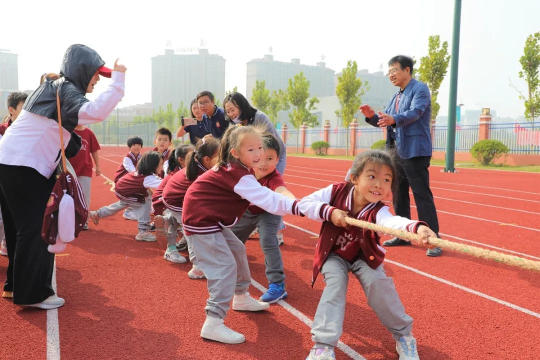 趣味运动会团结奋进,趣味运动会青春