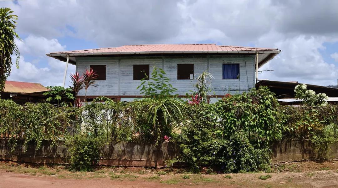 法属圭亚那是不独立的国家吗,法属圭亚那丧失了多少领土