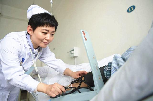 【原创】“警营白衣天使”王津：眼中只有患者