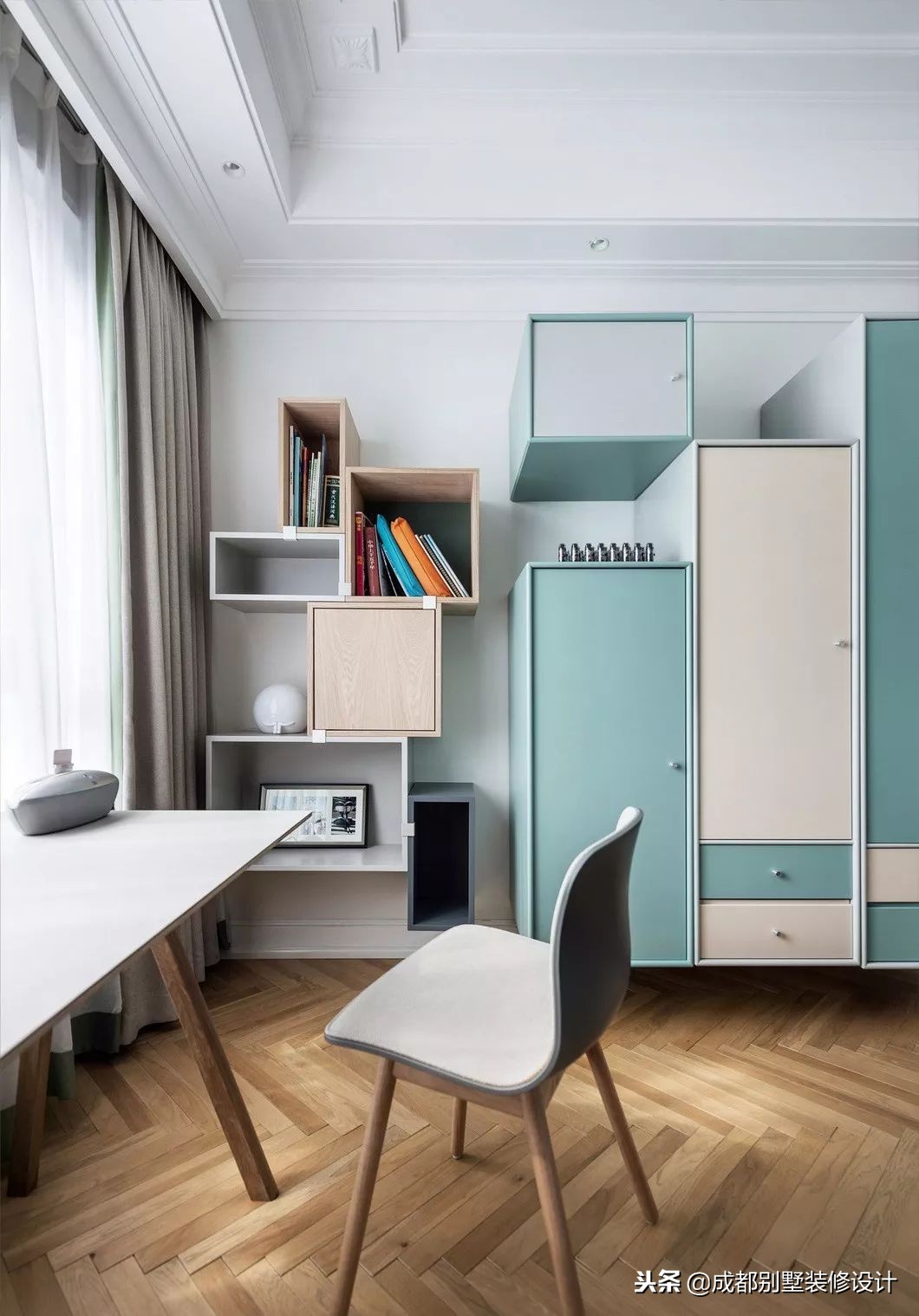 220㎡空中大平层，清新法式设计，家，就得有个精致范儿！