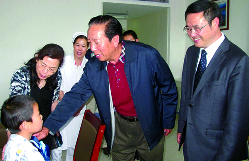 惠风思滇海善香染云南