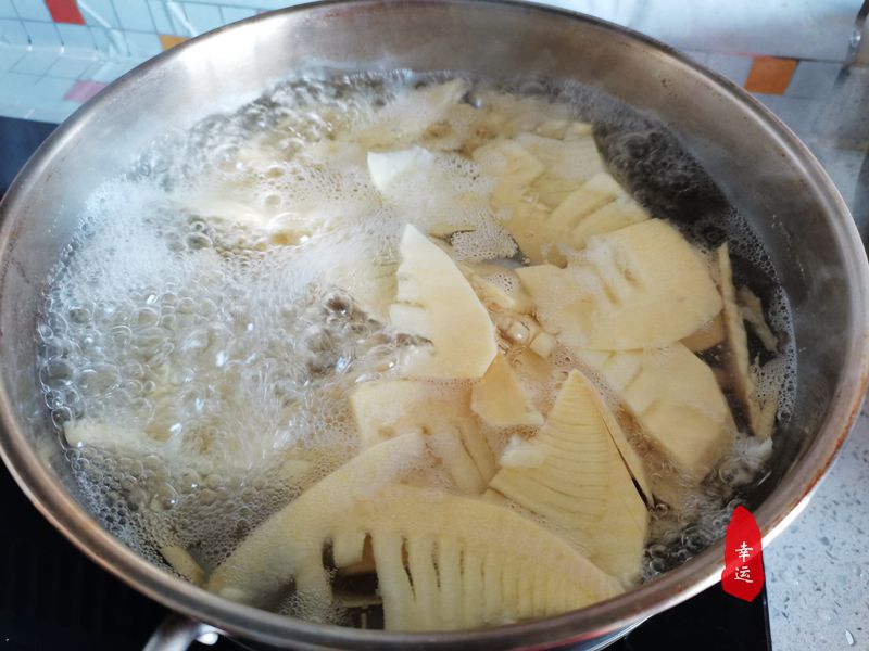 素炒冬笋最好吃的方法,素炒新鲜冬笋的做法大全