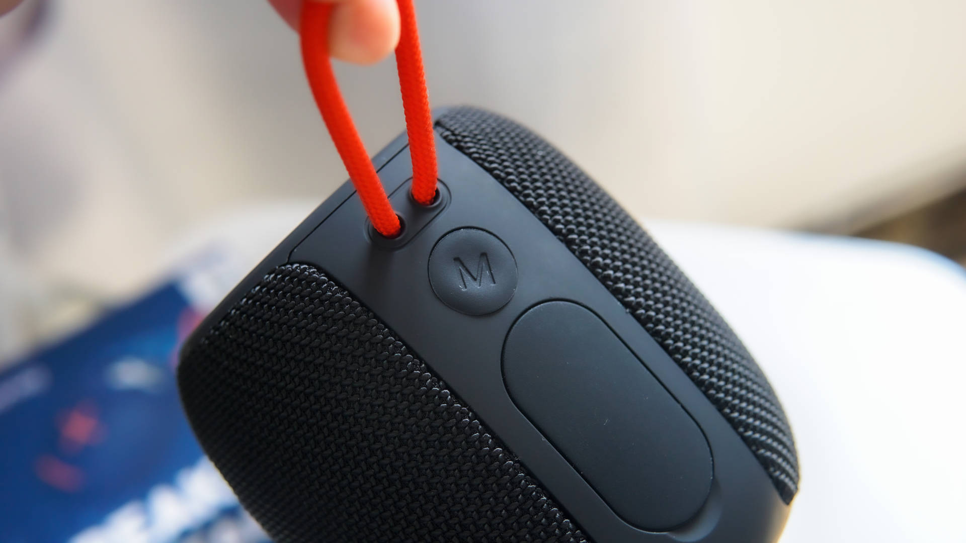 时下青年外出游玩必带的神器，SanagM11蓝牙音箱