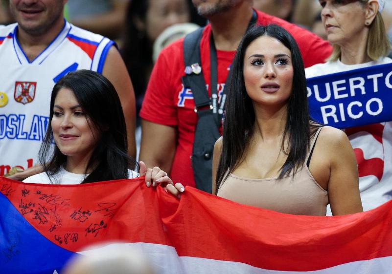 独特的风景线!回顾男篮世界杯上的美女球迷,巴西女球迷一战走红