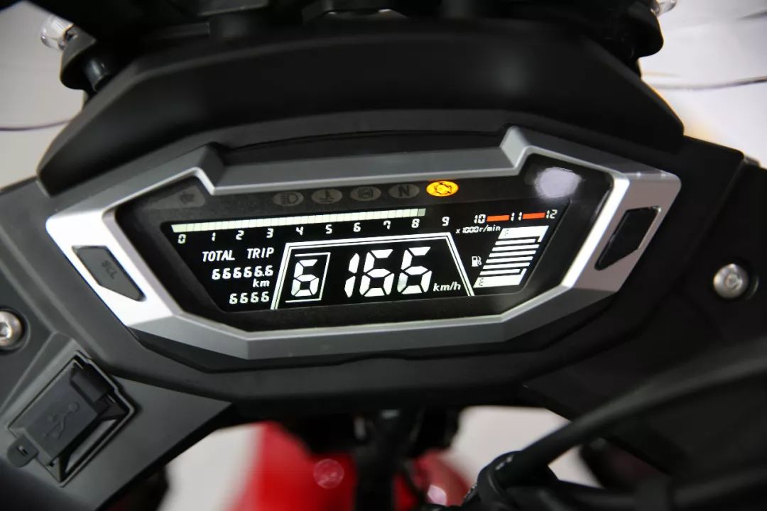 大阳天昴200什么配置,大阳天昴200复古深度评测