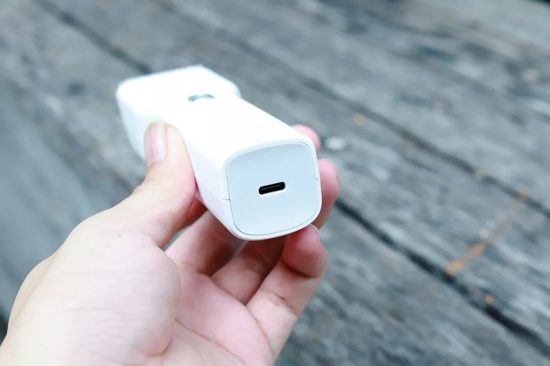 这月的烟钱全靠它了！剪一次就回本的陶瓷刀头理发器