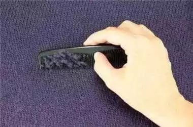 衣服起球严重属于质量问题吗,一招教你搞定毛衣粘毛起球