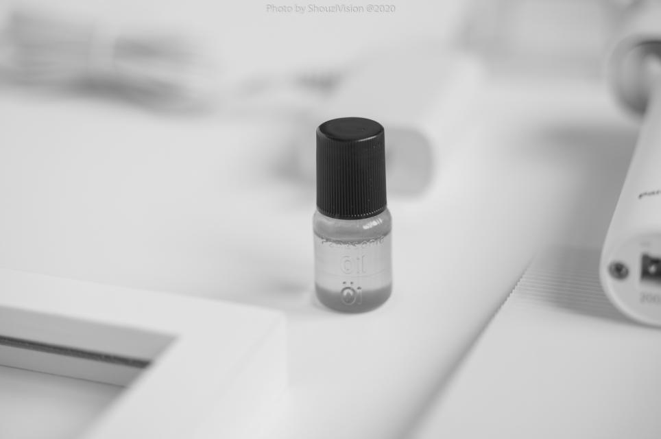 电动剃须刀哪家强？松下：给你一锤子试试