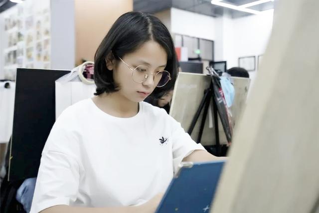 选择艺考只能报考艺考专业吗,选择艺考机构时需要注意哪些问题