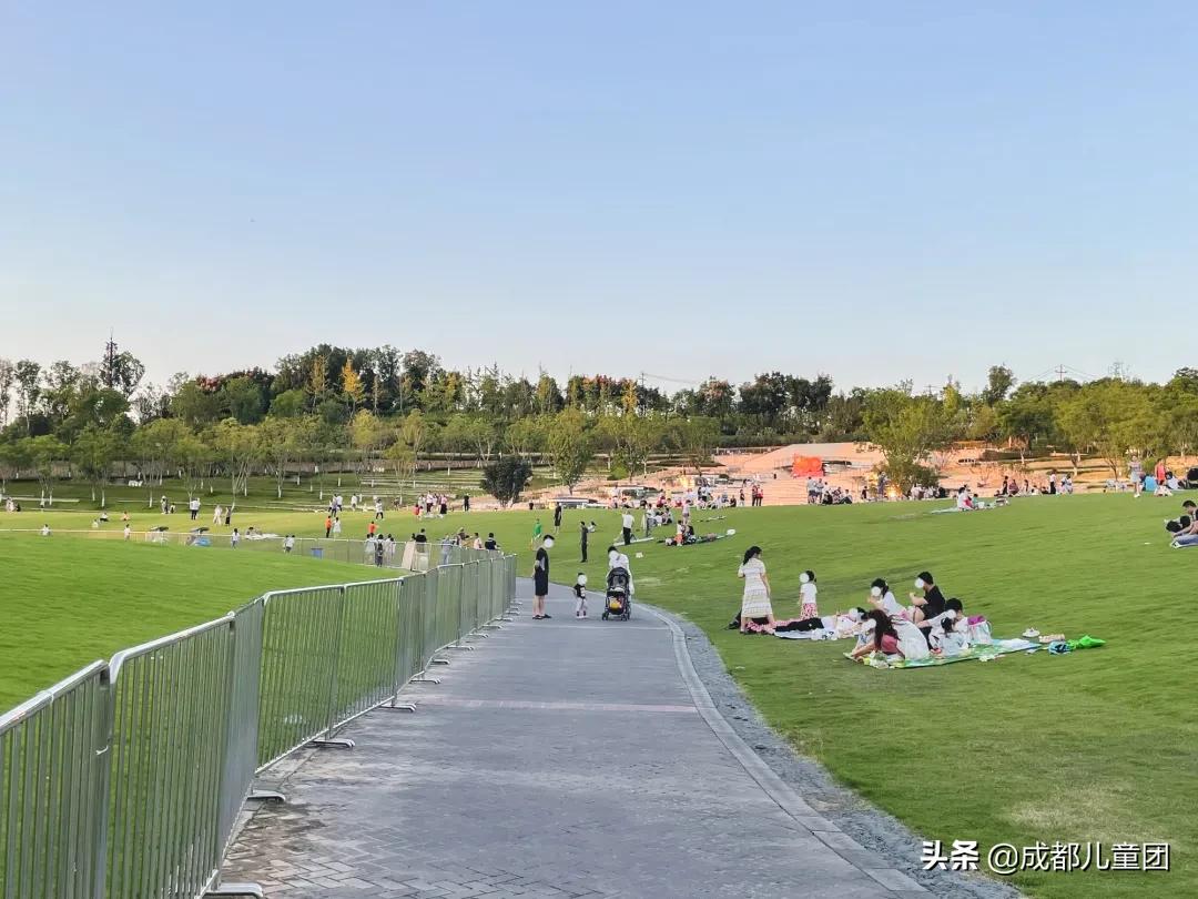 沉浸式体验儿童乐园,体验大自然中的儿童乐园