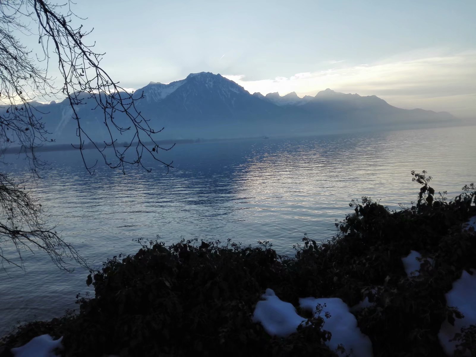 瑞士最美古堡在哪里,瑞士西庸城堡在哪个城市