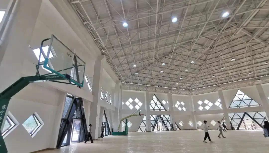 柳州鱼峰体育公园最新进展,柳州城中体育园开放时间