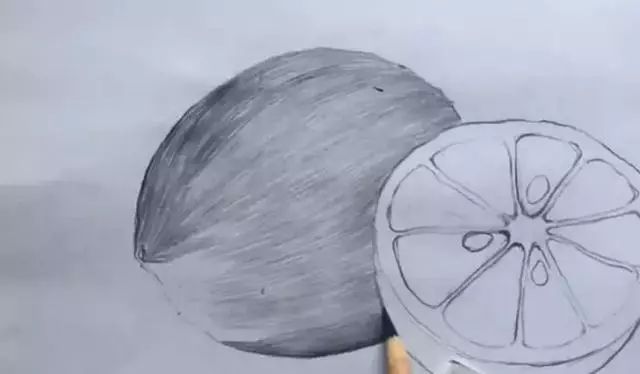 素描彩铅蔬菜画,蔬菜素描画法步骤图