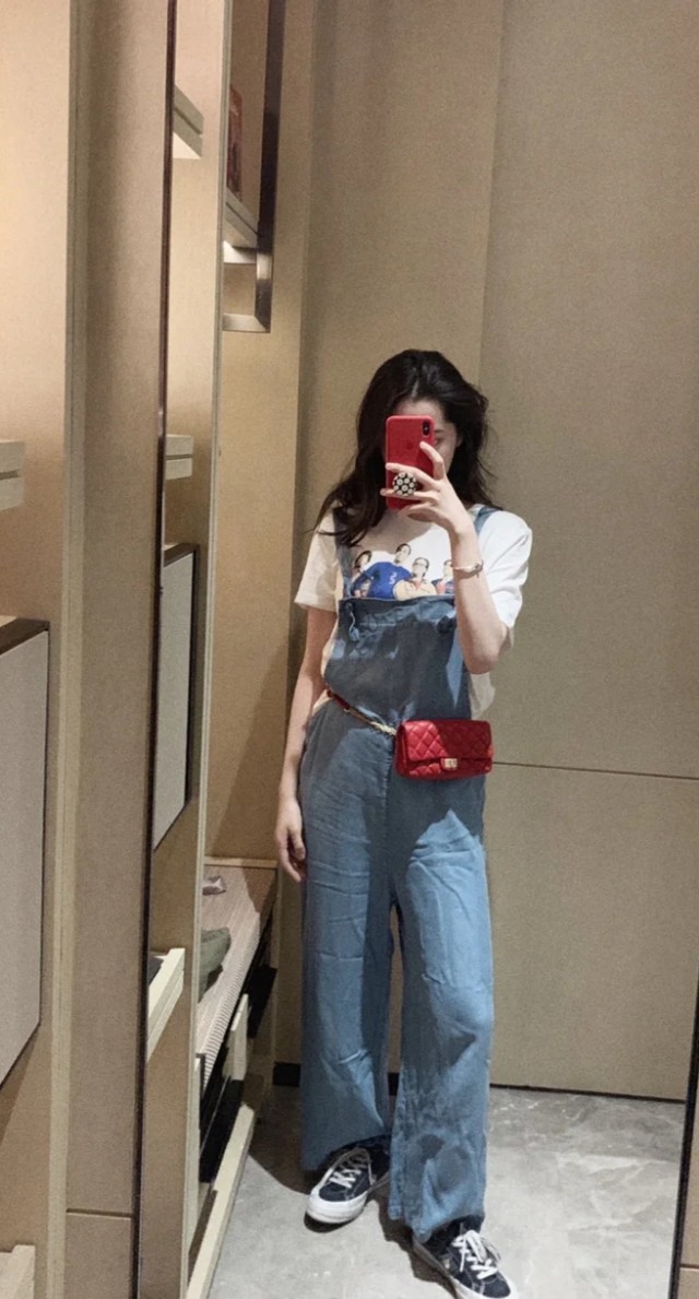 潮酷女孩娜比穿搭