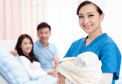 找个不靠谱的月嫂是什么体验,月嫂刷三观视频