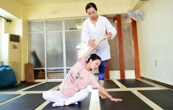 孕期健身避免练的动作,孕期怎么运动长胎不长肉的