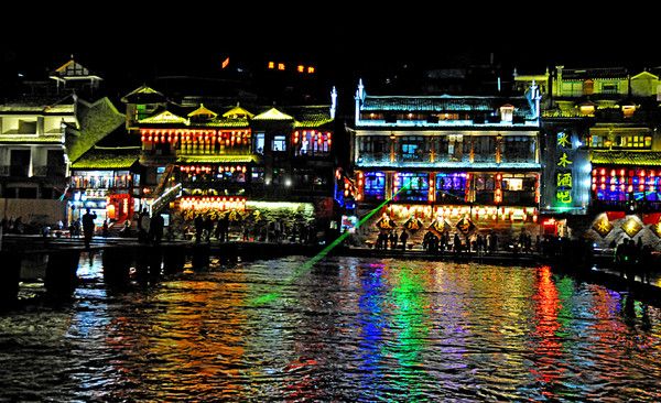 凤凰古城最全攻略,凤凰古城全程详细攻略