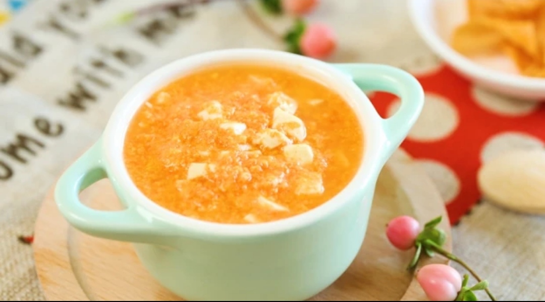 如何做蛋黄给六个月的婴儿吃,6个月宝宝吃蛋黄的正确做法