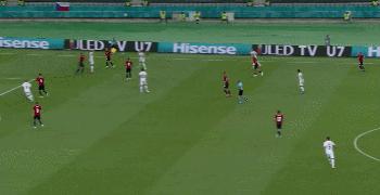 丹麦vs捷克第一球裁判预判,丹麦vs捷克的误判角球