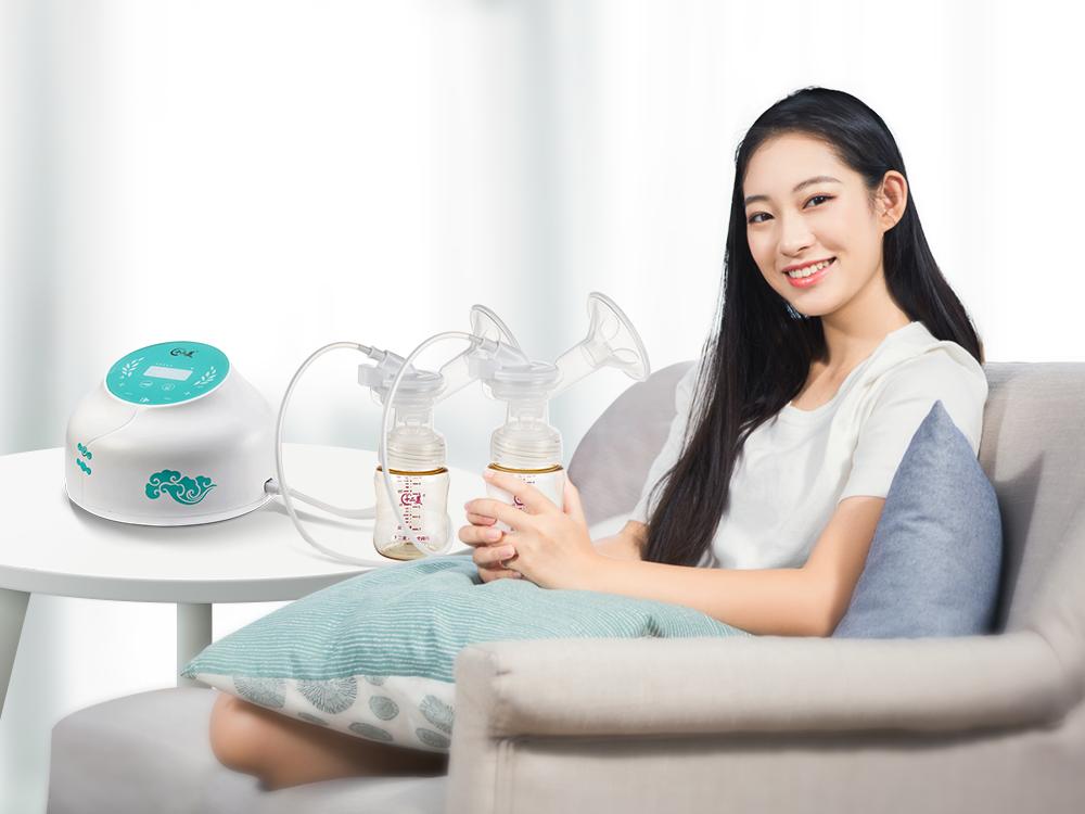 哺乳期乳头经常白泡怎么回事,哺乳期白点和白泡区别