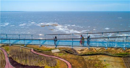 亚洲第一长玻璃栈桥,盖州海石天街玻璃栈桥