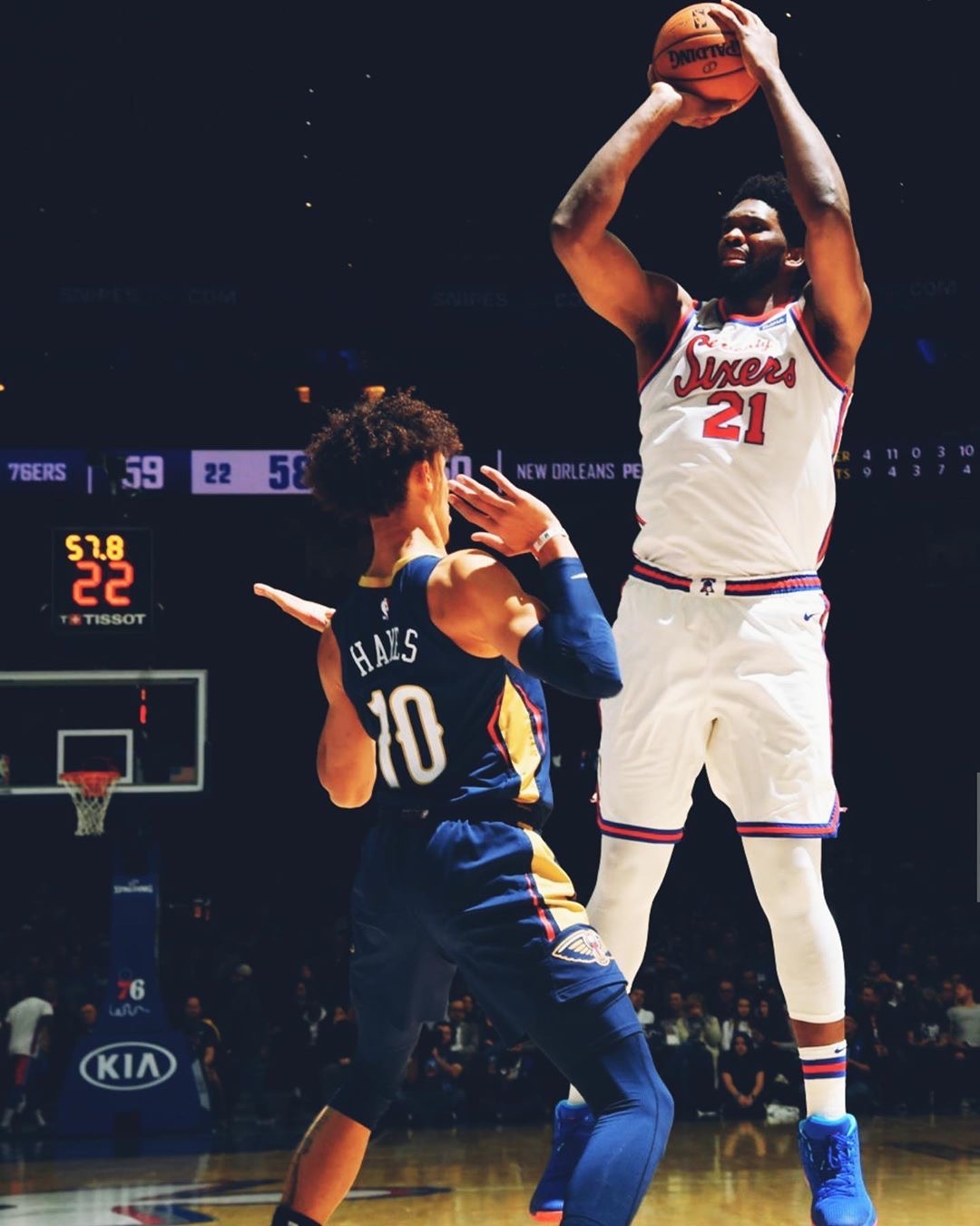 恩比德顶级内线进攻技巧,费城76人明星中锋恩比德