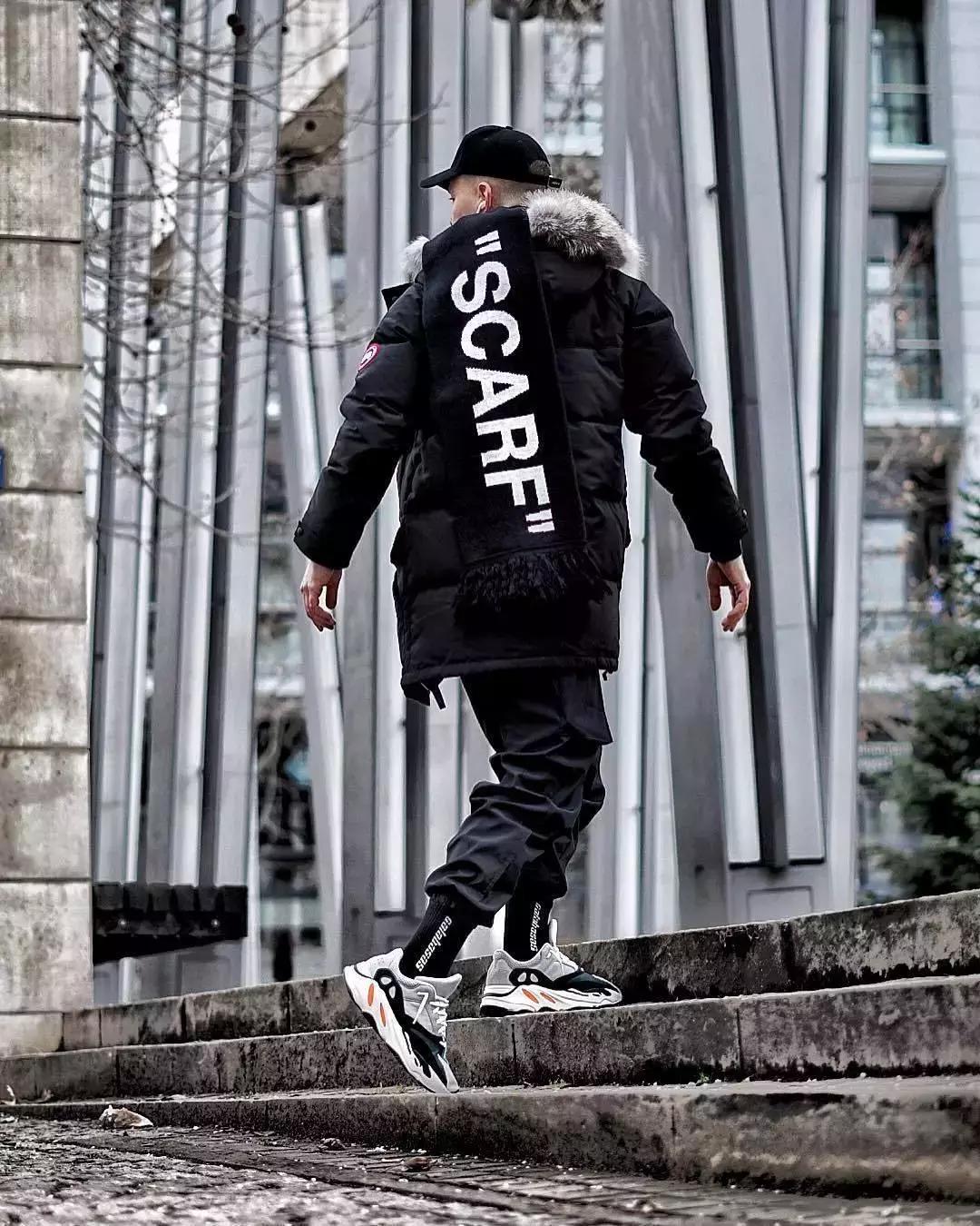 侃爷出事yeezy会大降价吗,侃爷yeezy解约