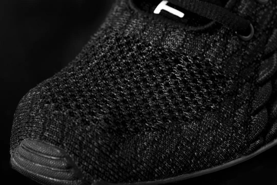 百元黑科技「运动鞋」，让我的Nike，adidas都失宠了