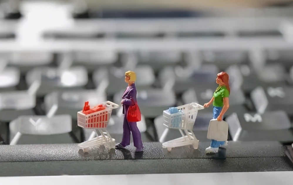 网购同样商品为什么价格不同,两个账户有不同价格