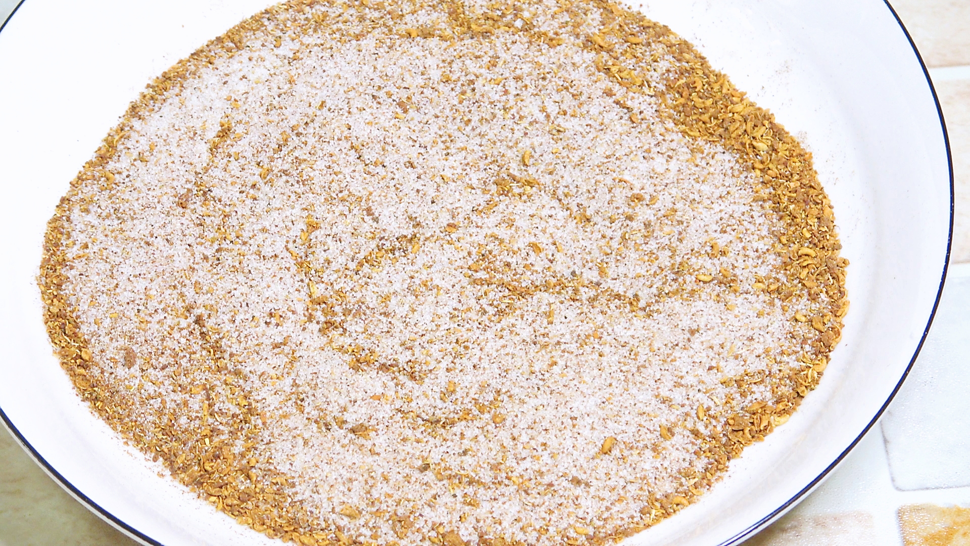 腌10斤四川腊肉放多少盐？30年比例配方告诉你，好吃不长霉