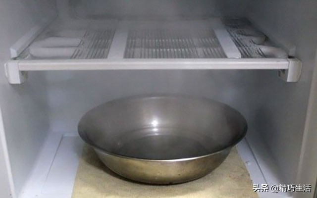 冰箱清洁有妙招轻松搞定冰箱污渍,冰箱怎么清洗污垢小窍门