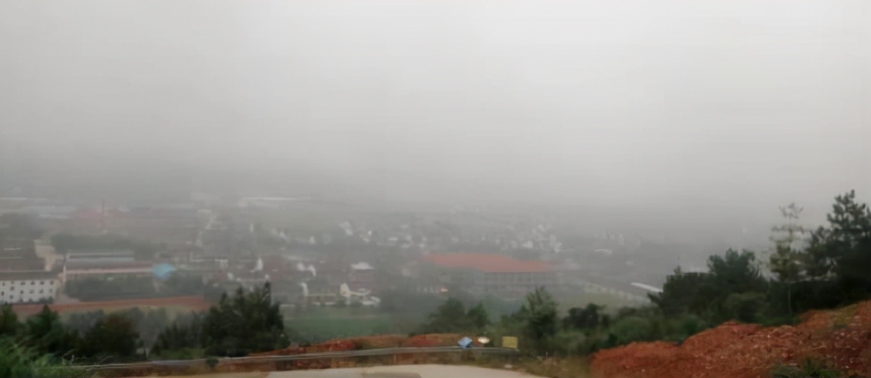 关于登高望远山水的古诗名句,登高望远原创诗词