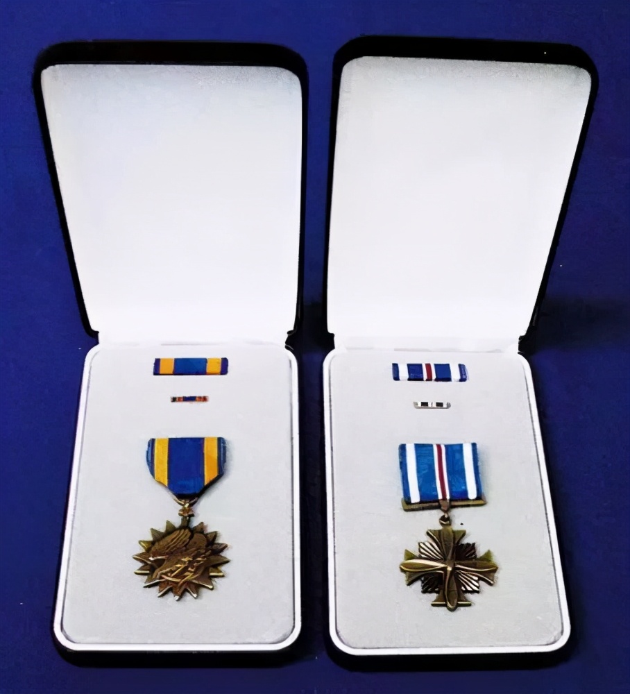 1974年刑满释放的老人蹬三轮车,1974年浙江老汉刑满出狱