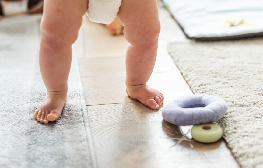 冬天小朋友不爱穿袜子怎么办,小孩夏天一定要穿袜子