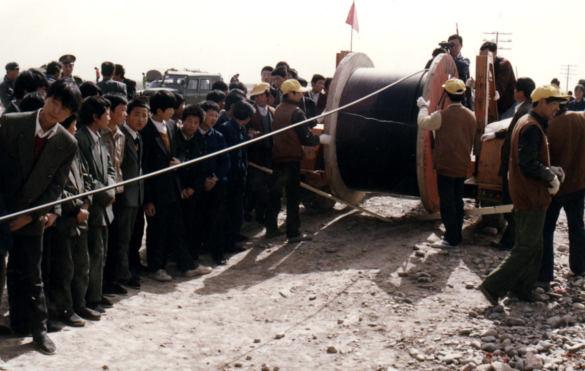 「横贯东西南北·服务千家万户」——甘肃通信网络建设综述