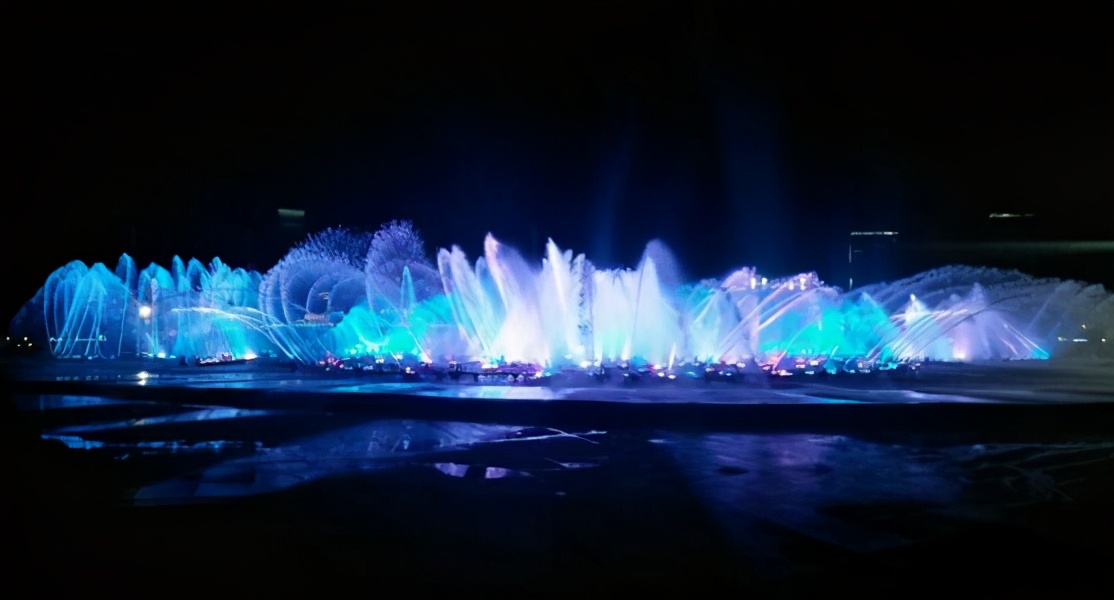 大连游玩街区,大连旅游街区推荐名单